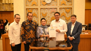 Berhentikan Impor Gula Rafinasi, Wamentan Sudaryono Dapat Pujian dari Komisi IV DPR RI