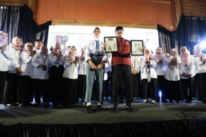 Pemerintah Pastikan Siswa Sekolah Rakyat Dapat Beasiswa Kuliah dan Jaminan Kerja”