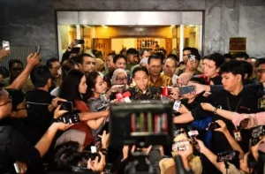 Menhut Raja Juli Antoni Akan Cabut 20 Izin PBPH dan Kejar Pelaku Perusakan Hutan