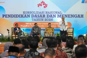 Fondasi Indonesia Emas 2045: Peningkatan Kualitas Pendidikan sebagai Prioritas Layanan Dasar Pemda