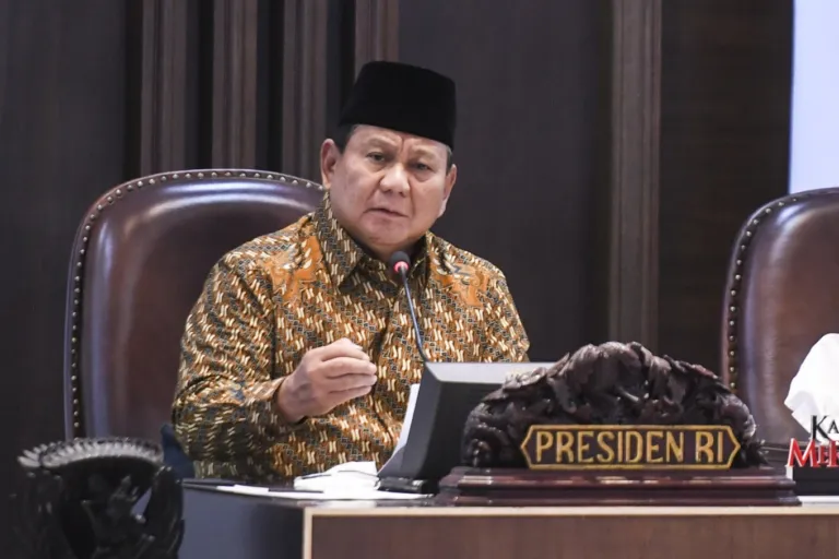 Survei Indikator: 79,9 Persen Publik Puas, Analis Sebut Prabowo Bisa Menang Sambil Tidur