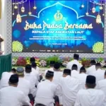Berikan Tausiah di Buka Bersama KASAL, Menteri Nusron: Negara Besar Mampu Ciptakan Rasa Aman