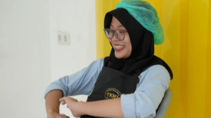 Gen Z Jadi Relawan Dapur MBG : Seru Banget!
