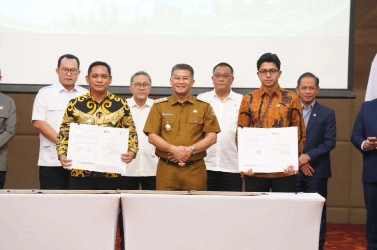Percepat Penanganan Sampah, Pemkab Bekasi Tandatangani MoU PSEL dengan Danantara