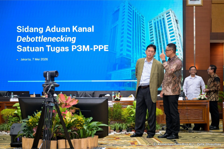 Menkeu Purbaya Pimpin Sidang Debottlenecking Mengenai Percepatan Proyek Energi Terbarukan