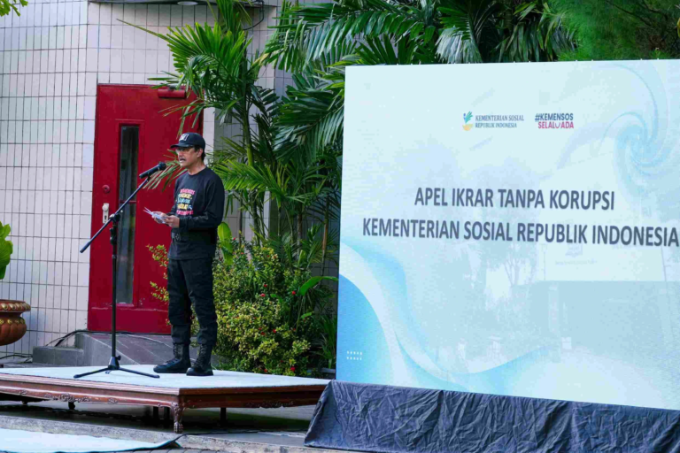 Pimpin Apel Ikrar Anti Korupsi, Gus Ipul: Kemensos Harus Bersih dan Terbuka