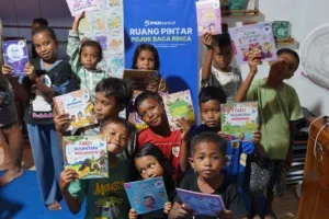 PNM Nyalakan Mimpi Anak-Anak NTT dengan Inklusi dan Literasi