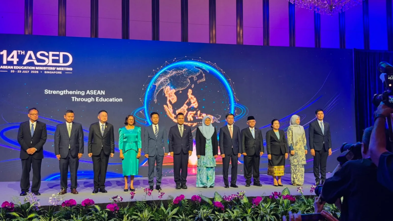 Mendikdasmen Dorong Penguatan Digitalisasi serta Pemanfaatan AI dan Koding di 14th ASED