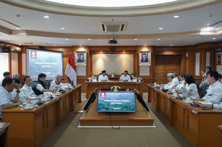 Perkuat Tata Kelola Kehutanan, Menhut: Layanan Publik Harus Menjadi Prioritas