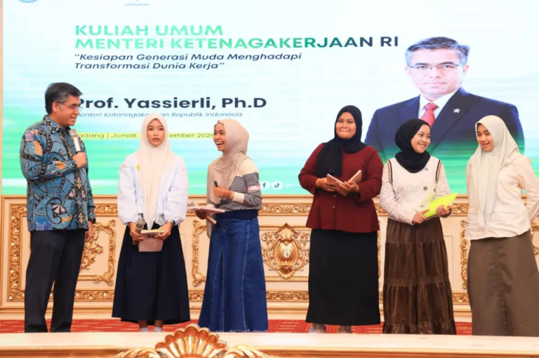 Menaker: Generasi Muda Harus Siap Beradaptasi dengan Perubahan Dunia Kerja